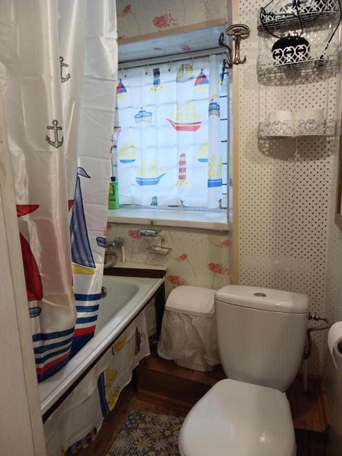 Avotu Stabu Private Flats In A Separate House For One Or Couple リガ エクステリア 写真