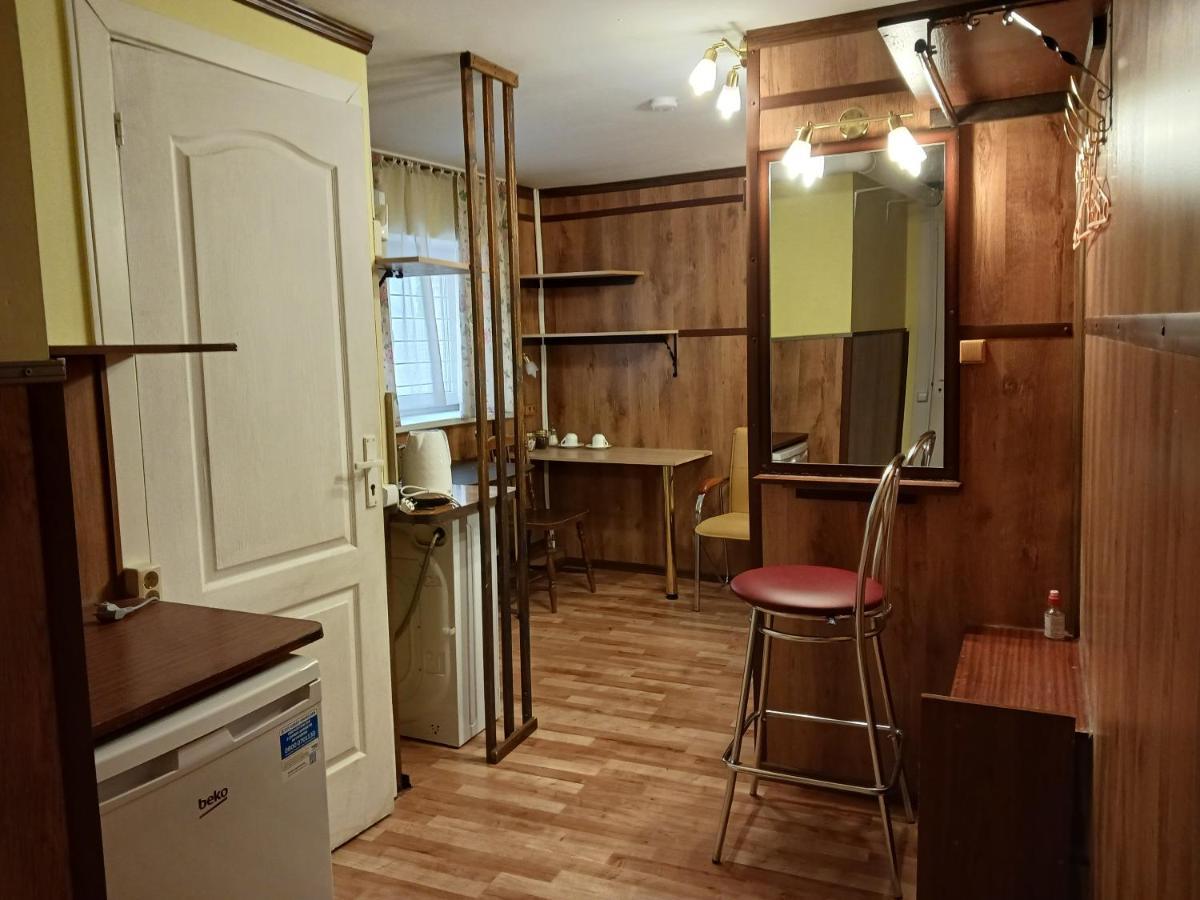 Avotu Stabu Private Flats In A Separate House For One Or Couple リガ エクステリア 写真